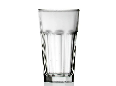 Висока стъклена чаша 340 ml с фасетирана основа