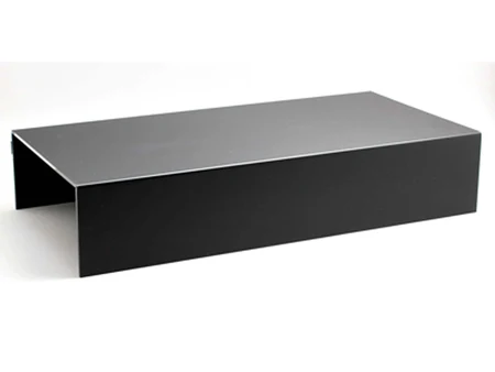 Suport acrilic de prezentare 59,5 pe 29,5 cm, înălțime 12 cm, negru