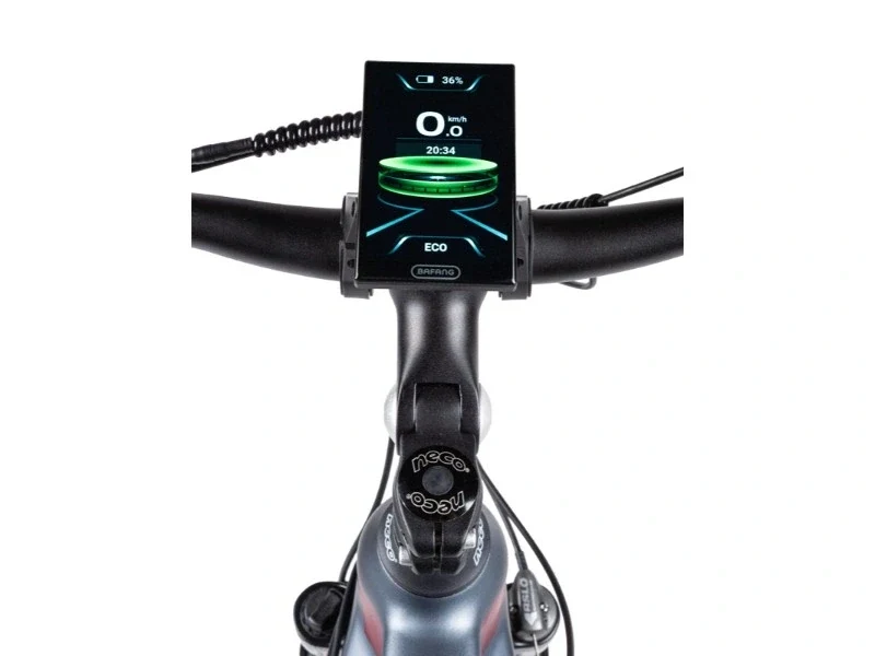 Цветен Smart LCD дисплей на MTF Cross 7.5