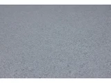 Близък план на тъмносива зърнеста мостра от настилка Alkorplan Decking Dark Grey